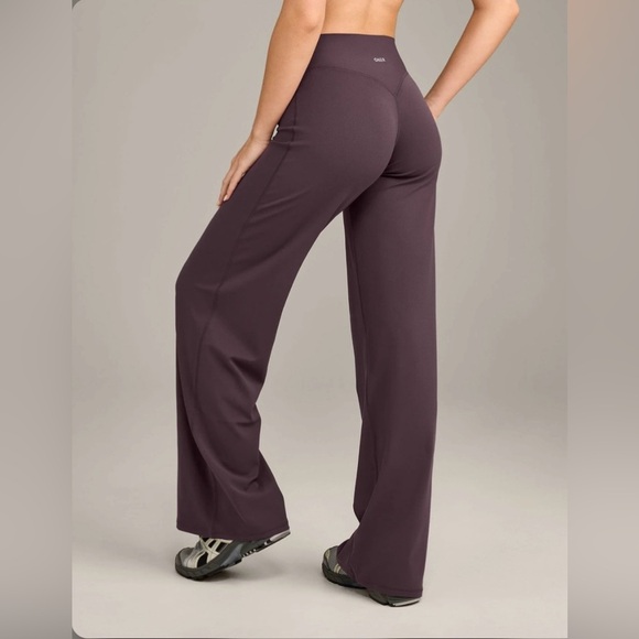 Oner Active Pants - Oner Active Straight Leg pants - small SHORT